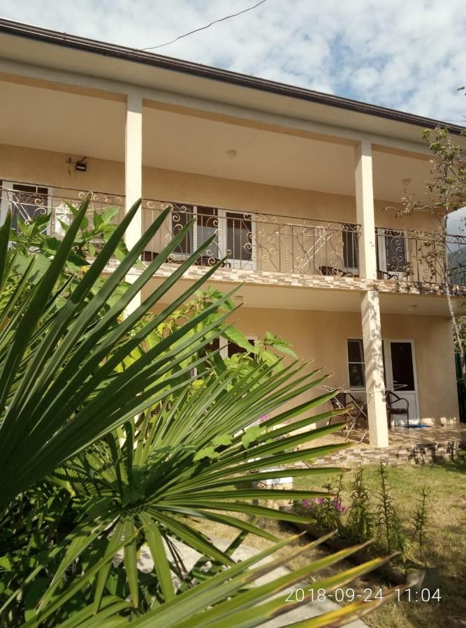 Гостевой дом Guest House Mihalych Гагра-6